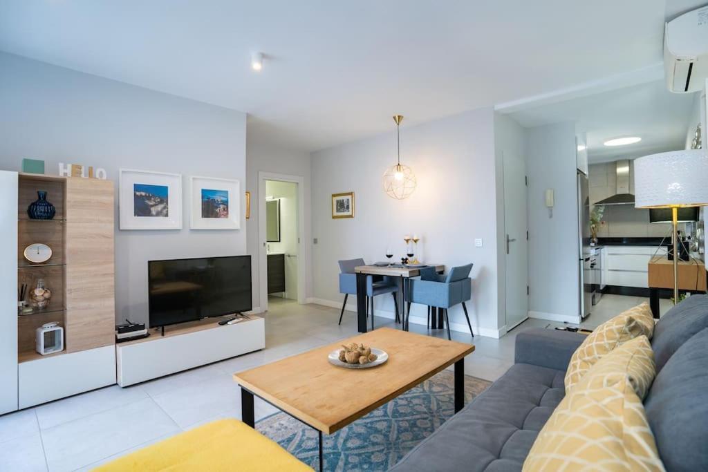 Sea Views Penthouse Center Apartamento